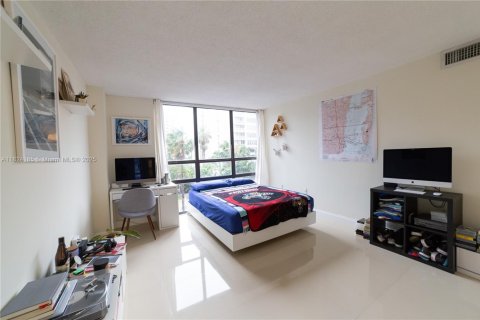 Copropriété à vendre à Miami, Floride: 2 chambres, 95.69 m2 № 1961496 - photo 3