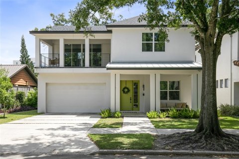 House in Orlando, Florida 4 bedrooms, 313.27 sq.m. № 2371149