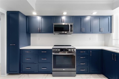Copropriété à vendre à Sarasota, Floride: 2 chambres, 144 m2 № 2344482 - photo 28