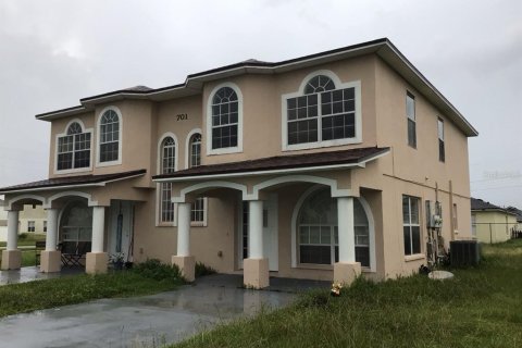 Touwnhouse à louer à Poinciana, Floride: 3 chambres, 141.21 m2 № 2409880 - photo 2