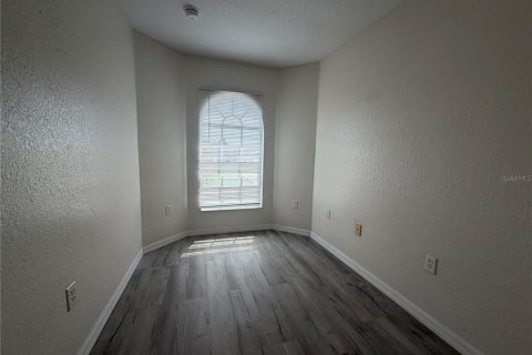 Touwnhouse à louer à Poinciana, Floride: 3 chambres, 141.21 m2 № 2409880 - photo 19