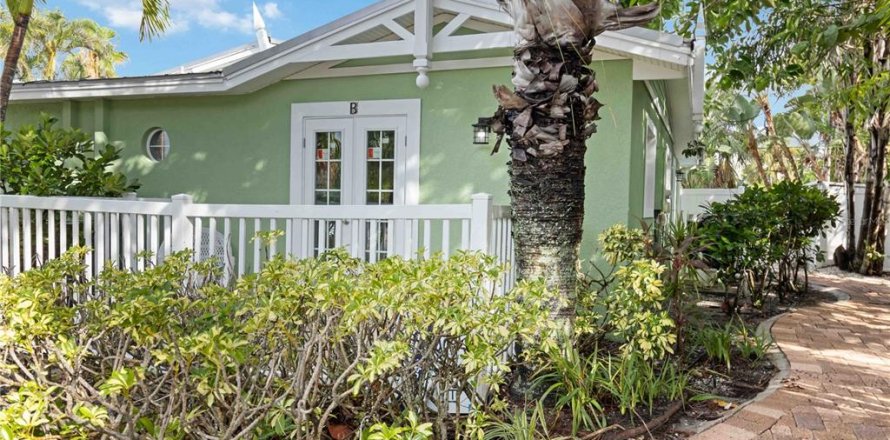 Condo à Bradenton Beach, Floride, 2 chambres № 1917820