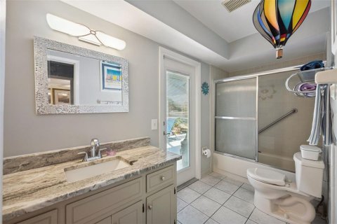 Villa ou maison à vendre à Winter Haven, Floride: 3 chambres, 180.88 m2 № 2424110 - photo 25