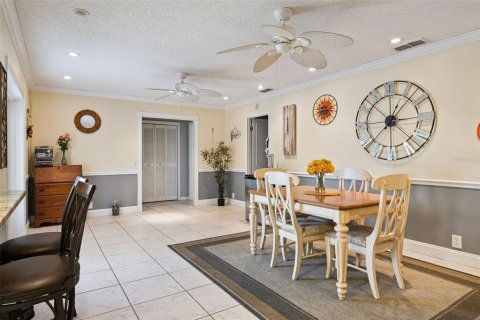 Villa ou maison à vendre à Winter Haven, Floride: 3 chambres, 180.88 m2 № 2424110 - photo 12
