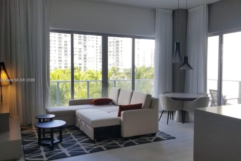 Condo à Hollywood, Floride, 2 chambres  № 1960252