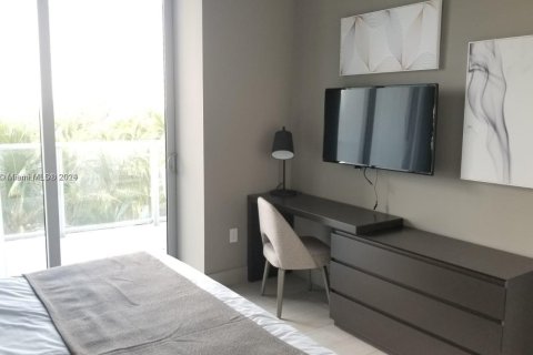 Copropriété à louer à Hollywood, Floride: 2 chambres, 99.87 m2 № 1960252 - photo 12