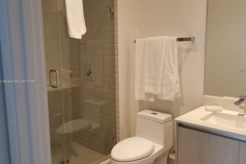 Copropriété à louer à Hollywood, Floride: 2 chambres, 99.87 m2 № 1960252 - photo 8