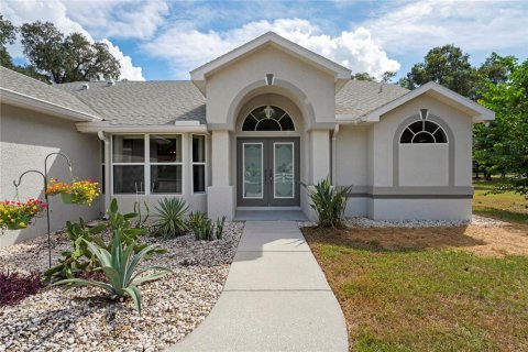 Villa ou maison à vendre à Brooksville, Floride: 3 chambres, 139.54 m2 № 2401181 - photo 7