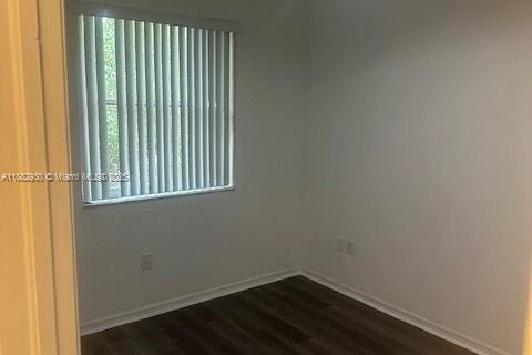 Condominio en alquiler en Doral, Florida, 3 dormitorios, 136.01 m2 № 1931989 - foto 10