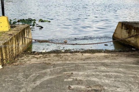 Снять в аренду квартиру в Майами, Флорида 2 спальни, 65.87м2, № 1992655 - фото 14