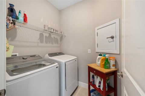 House in Ocala, Florida 2 bedrooms, 136.47 sq.m. № 1687160 - photo 27