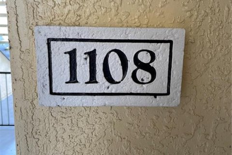 Condominio en alquiler en Maitland, Florida, 2 dormitorios, 103.21 m2 № 1917254 - foto 2