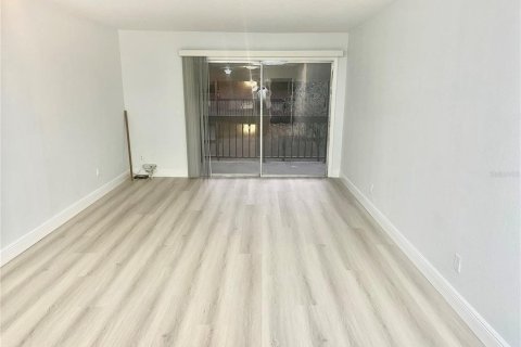 Condominio en venta en Tampa, Florida, 2 dormitorios, 99.22 m2 № 1805770 - foto 4