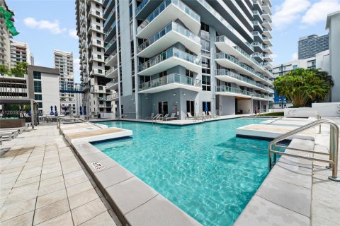 Condominio en venta en Miami, Florida, 2 dormitorios, 96.34 m2 № 2078208 - foto 24