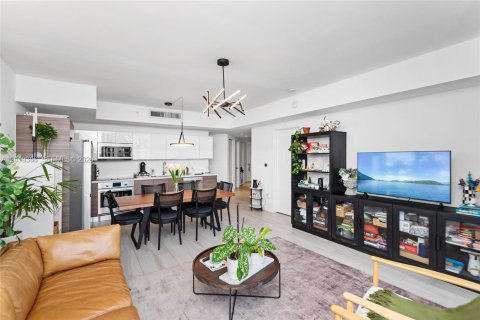 Condominio en venta en Miami, Florida, 2 dormitorios, 96.34 m2 № 2078208 - foto 19