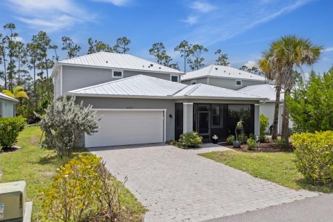 Villa ou maison à vendre à Punta Gorda, Floride: 5 chambres, 289.11 m2 № 2204102 - photo 2