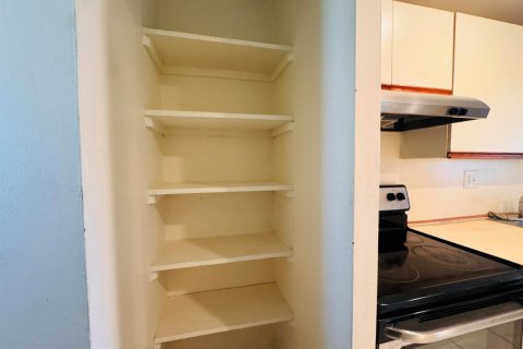 Copropriété à louer à Tamarac, Floride: 1 chambre, 69.68 m2 № 2261993 - photo 23