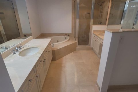 Condominio en venta en Hollywood, Florida, 3 dormitorios, 213.95 m2 № 2006000 - foto 13