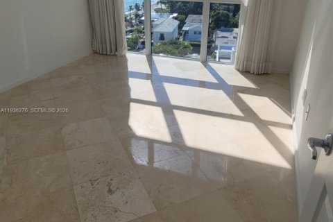 Condominio en venta en Hollywood, Florida, 3 dormitorios, 213.95 m2 № 2006000 - foto 15