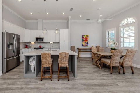 Condo in Venice, Florida, 2 bedrooms  № 1628322 - photo 13
