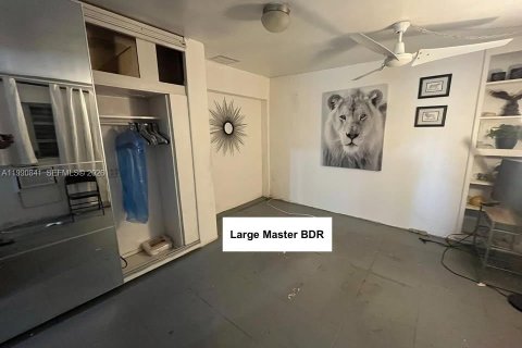 Apartamento en alquiler en Fort Lauderdale, Florida, 1 dormitorio, 162.02 m2 № 2058032 - foto 2