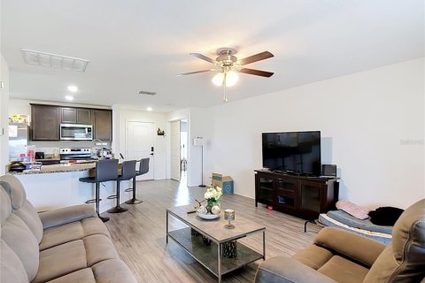 Casa en venta en Dundee, Florida, 3 dormitorios, 145.21 m2 № 2236313 - foto 10