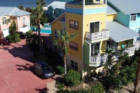 Condo in Ormond Beach, Florida, 2 bedrooms  № 1673821 - photo 5