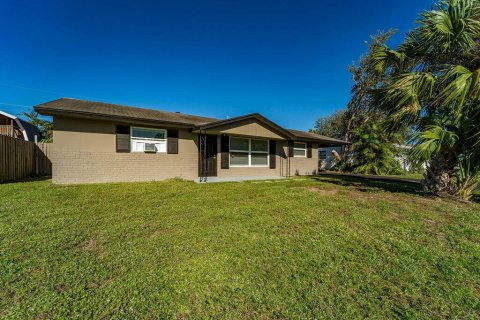Villa ou maison à louer à Palm Beach Gardens, Floride: 4 chambres, 133.97 m2 № 2268849 - photo 25
