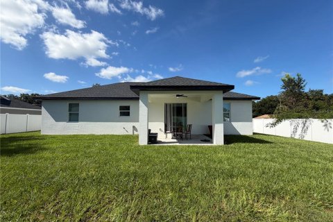 Villa ou maison à louer à Ocala, Floride: 3 chambres, 138.15 m2 № 2380535 - photo 2