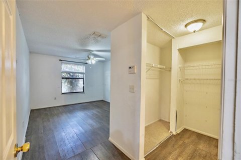 House in Tampa, Florida 3 bedrooms, 113.53 sq.m. № 1795853 - photo 13