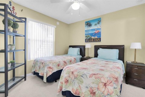 Condo in Saint Petersburg, Florida, 2 bedrooms  № 1680062 - photo 26