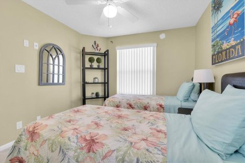Condo in Saint Petersburg, Florida, 2 bedrooms  № 1680062 - photo 27