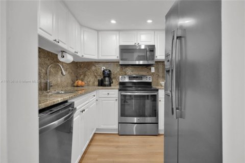 Купить кондоминиум в Майами-Бич, Флорида 1 спальня, 87.61м2, № 1985054 - фото 6