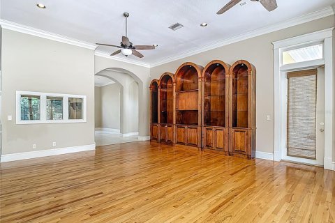 House in Odessa, Florida 5 bedrooms, 591.51 sq.m. № 1873553 - photo 3