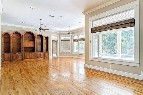 House in Odessa, Florida 5 bedrooms, 591.51 sq.m. № 1873553 - photo 4