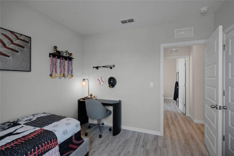 Casa en venta en Winter Haven, Florida, 4 dormitorios, 159.79 m2 № 1909673 - foto 27