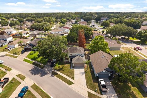 House in Orlando, Florida 4 bedrooms, 201.6 sq.m. № 2215858 - photo 3