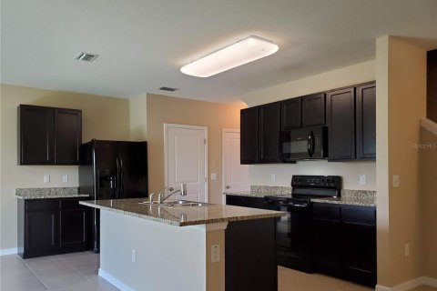 Casa en alquiler en Wesley Chapel, Florida, 4 dormitorios, 186.45 m2 № 1837297 - foto 8