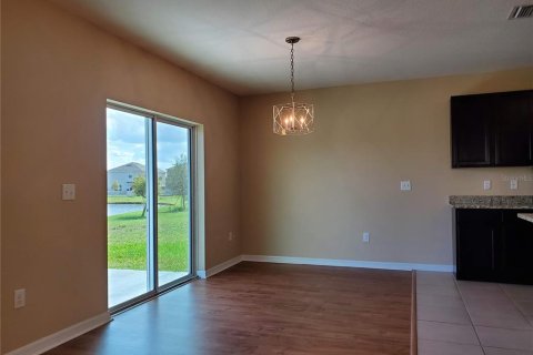 Casa en alquiler en Wesley Chapel, Florida, 4 dormitorios, 186.45 m2 № 1837297 - foto 7