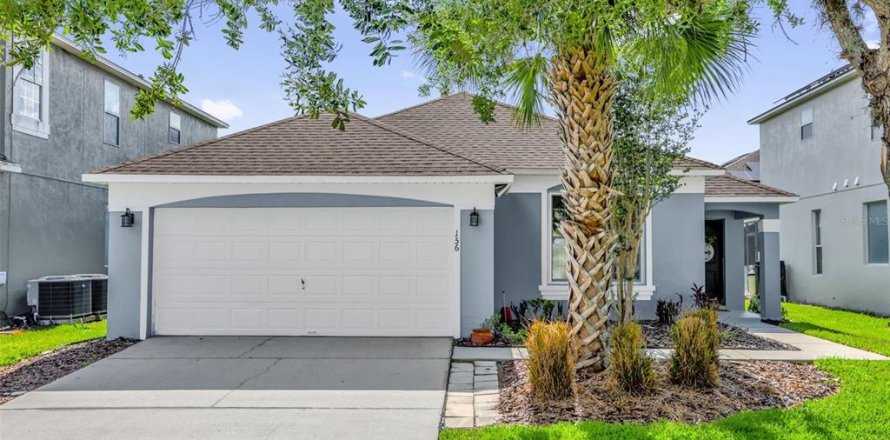 House in Kissimmee, Florida 4 bedrooms, 143.91 sq.m. № 2117270