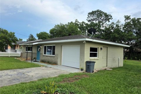 House in Dunnellon, Florida 2 bedrooms, 106.74 sq.m. № 2217796 - photo 27