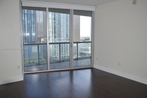 Condo in Miami, Florida, 1 bedroom № 2153313 - photo 6