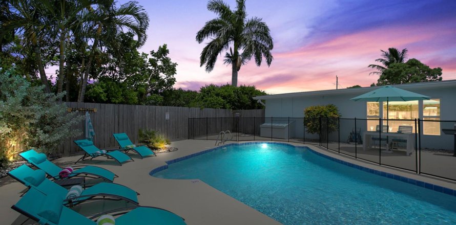 Villa ou maison à West Palm Beach, Floride 4 chambres, 158.21 m2 № 978833