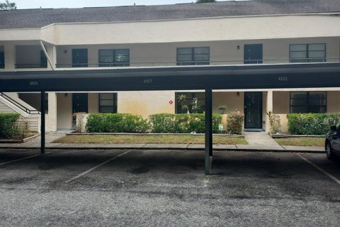 Condo à Tampa, Floride, 1 chambre  № 2156293