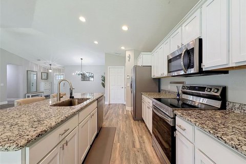 Villa ou maison à vendre à Auburndale, Floride: 4 chambres, 178.47 m2 № 2437134 - photo 19