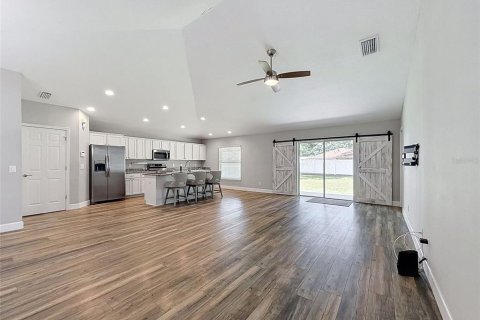 Villa ou maison à vendre à Auburndale, Floride: 4 chambres, 178.47 m2 № 2437134 - photo 10