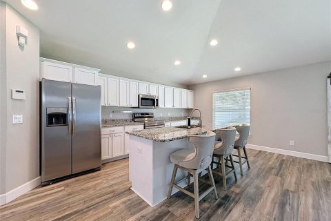 Villa ou maison à vendre à Auburndale, Floride: 4 chambres, 178.47 m2 № 2437134 - photo 15