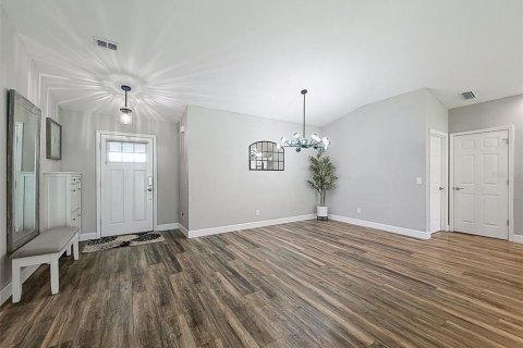 Villa ou maison à vendre à Auburndale, Floride: 4 chambres, 178.47 m2 № 2437134 - photo 7