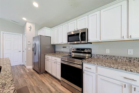 Villa ou maison à vendre à Auburndale, Floride: 4 chambres, 178.47 m2 № 2437134 - photo 20