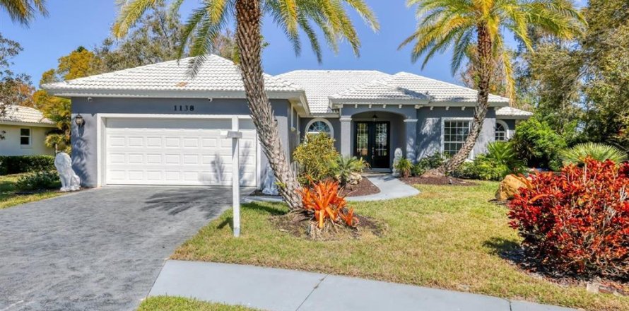 House in Nokomis, Florida 3 bedrooms, 212.56 sq.m. № 1833347